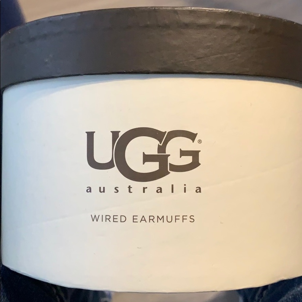 Ugg wired ear muffs